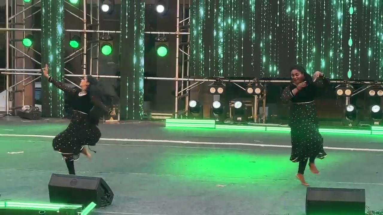 Alumni with CCE studnet dance performance at at CCE Techletics 4.0! 🌟