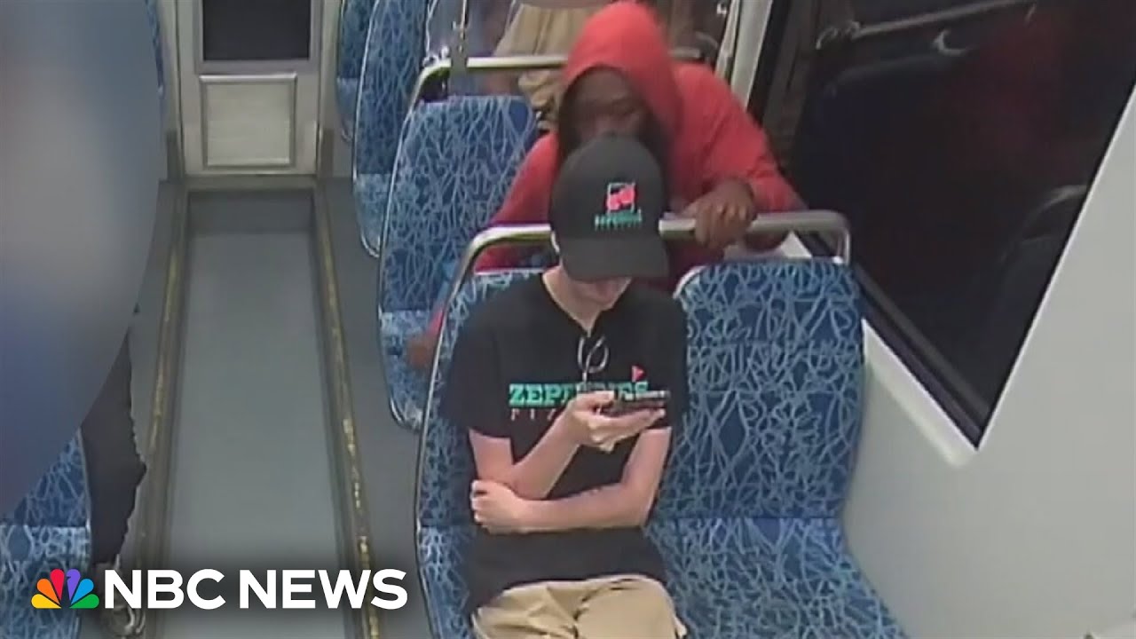 Video shows moments prior to fatal Charlotte train stabbing