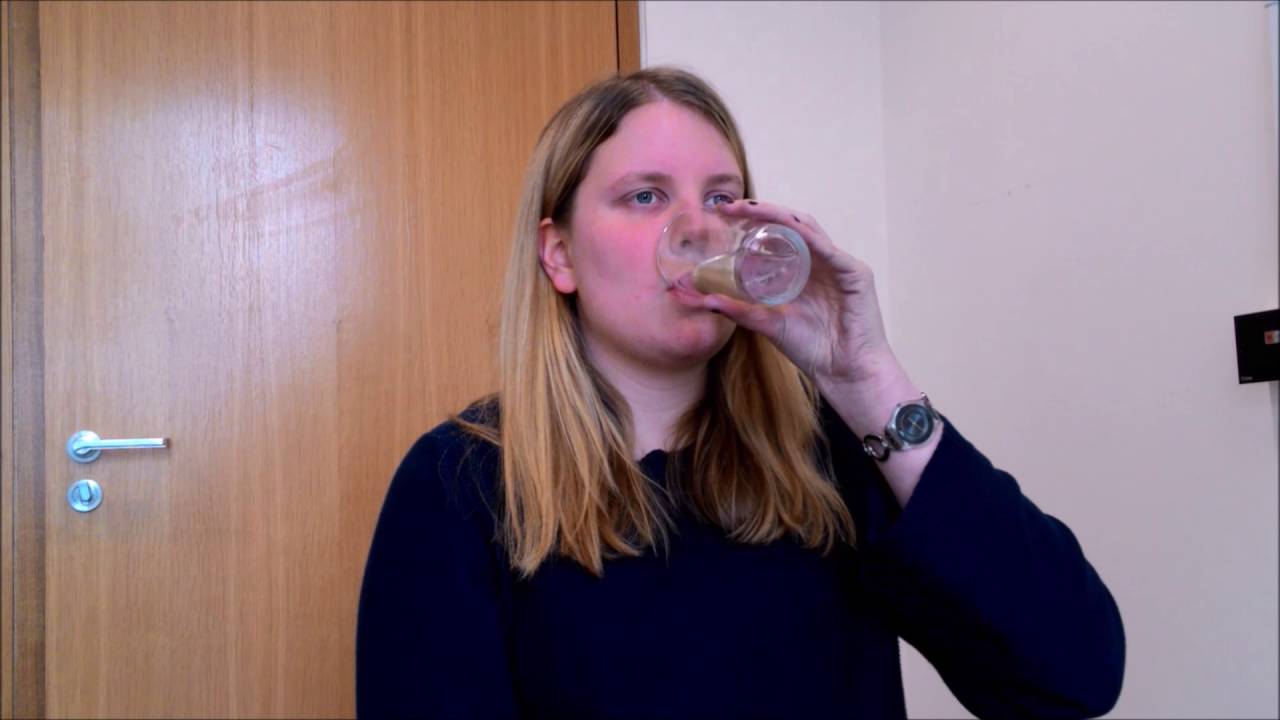 How to carry out the chin tuck posture