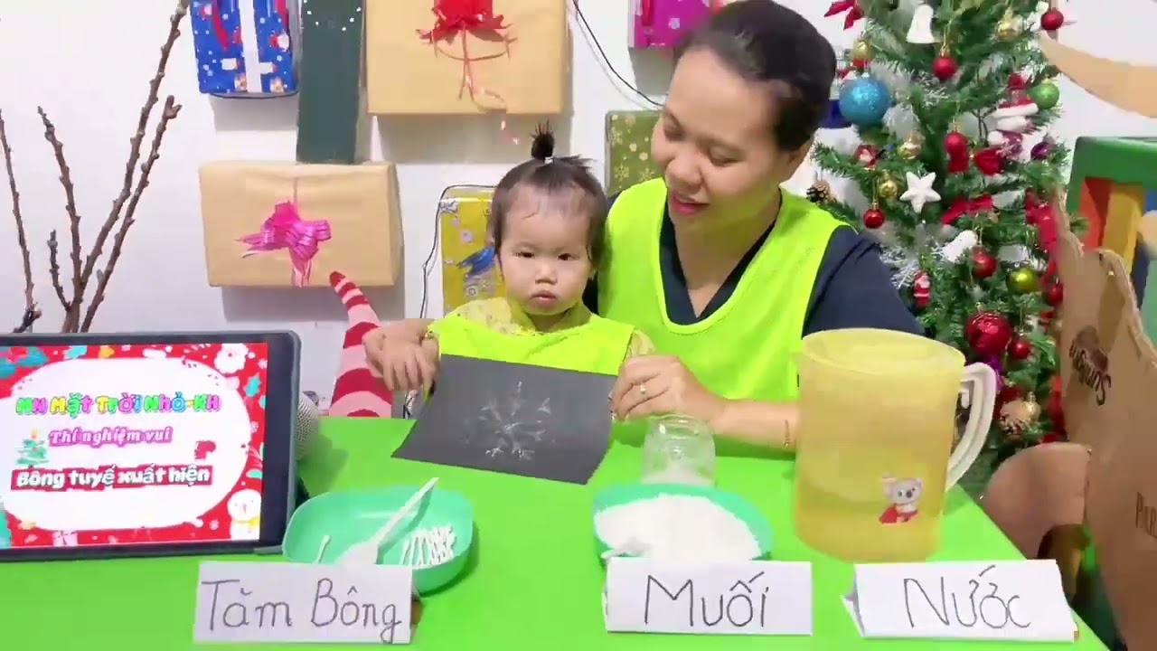 Bông tuyết xuất hiện