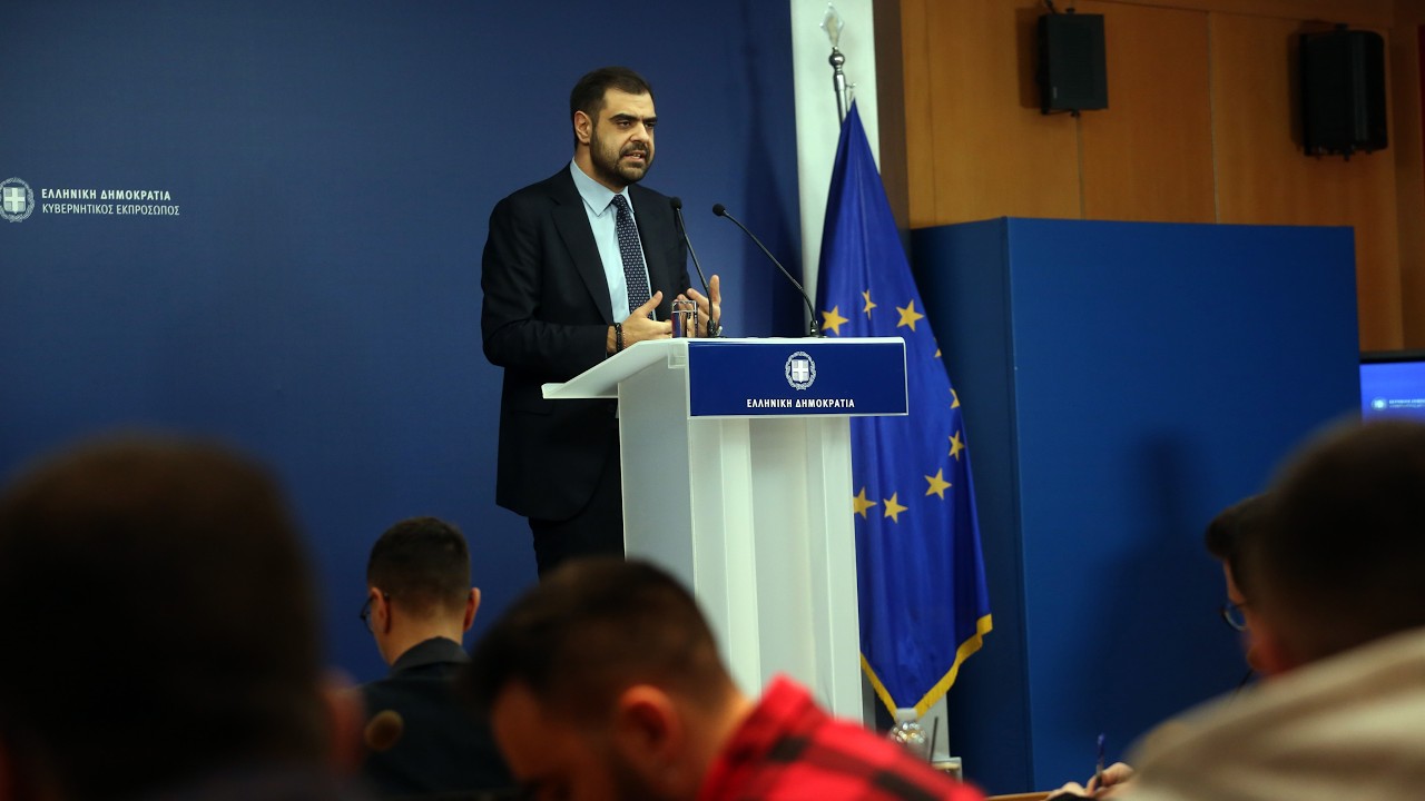 Eνημέρωση πολιτικών συντακτών από τον Κυβερνητικό Εκπρόσωπο Παύλο Μαρινάκη