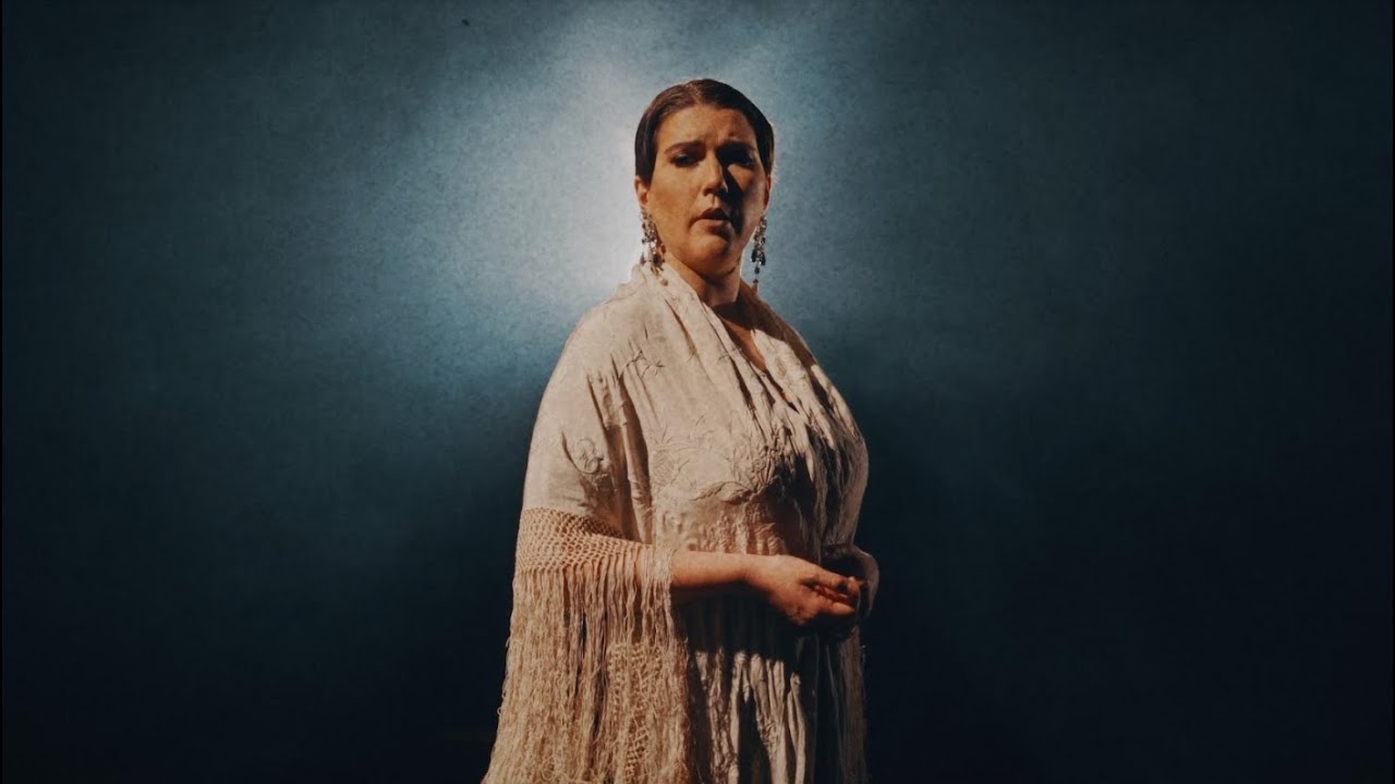 Nina Ćorić i Tamburaški orkestar HRT-a - Café De Chinitas (Official video)