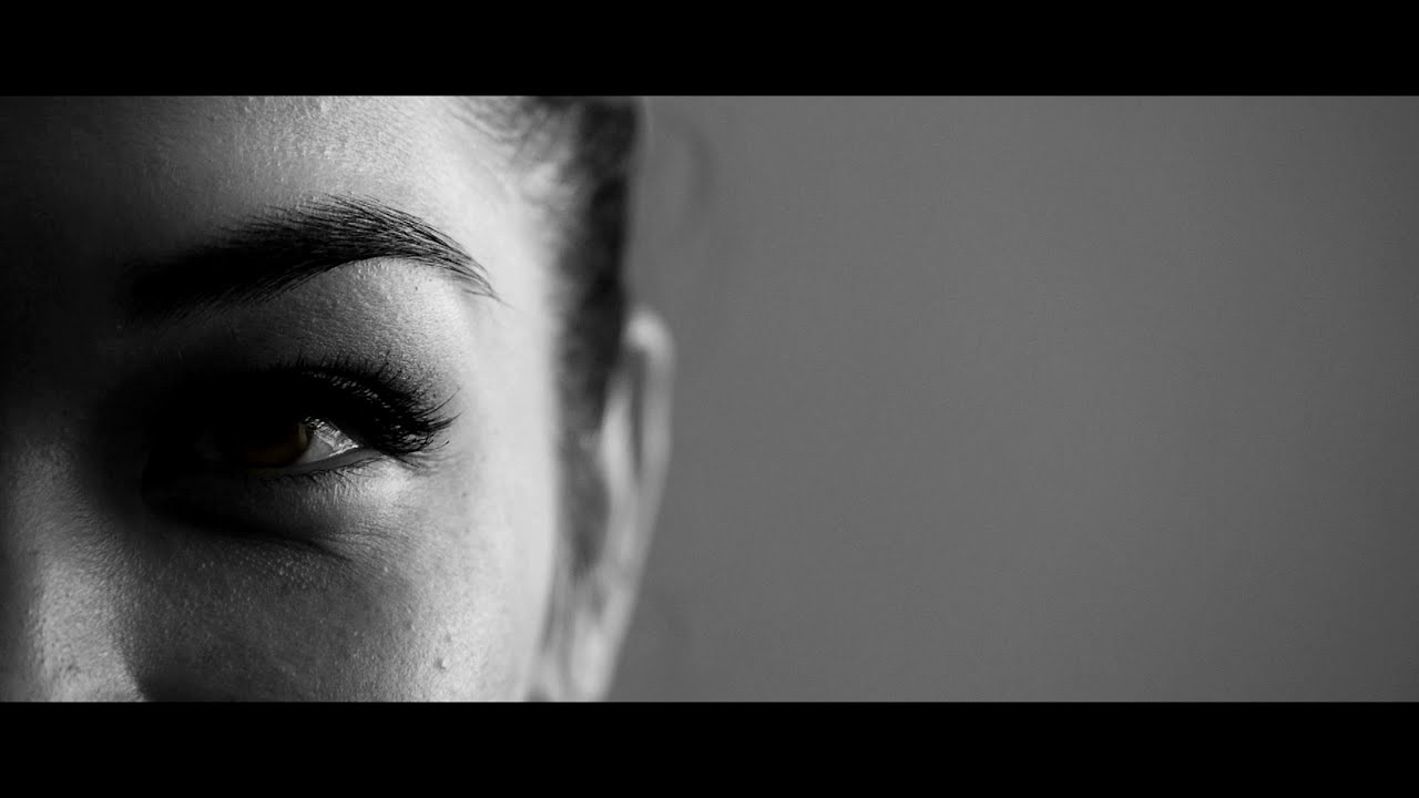 FAIK - AMBER EYES