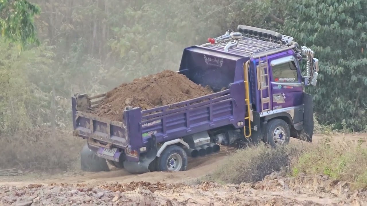 ถอดโบว์ขายเลยครับสู้ Ks ก็ไม่ได้ Dump Truck