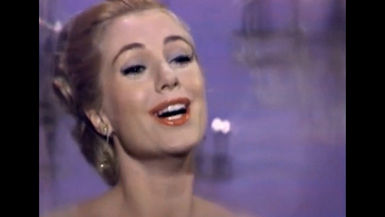 Shirley Jones &ldquo;Love Walked In&rdquo; (Gershwin) 1965 [HD-Remastered TV Audio]