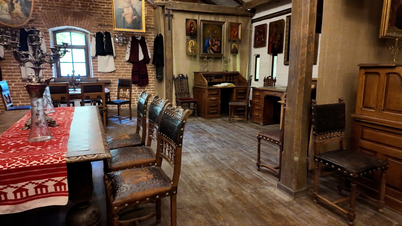 You won't believe what I saw inside the castle - A walk through the castle museum
