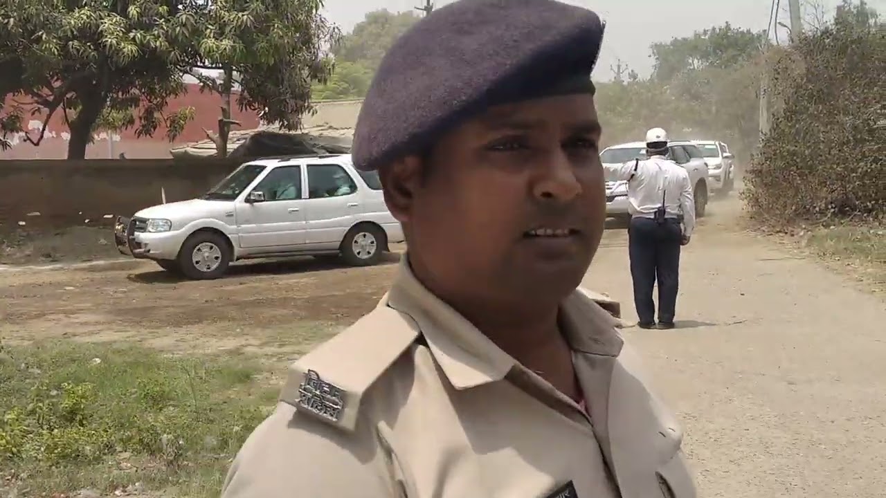 Cm Nitish Kumar kafilia in phulwari sharif camp jail in dri. license c. near BMP 5 h.s on 02-05-2022
