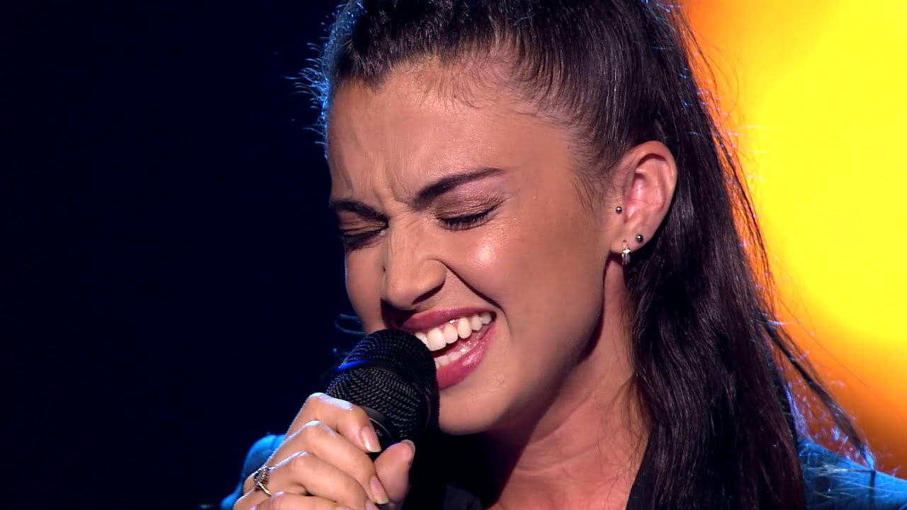 BETHZIENNA, 'MOR O GARIAD' (COVER.) Millennium Centre.