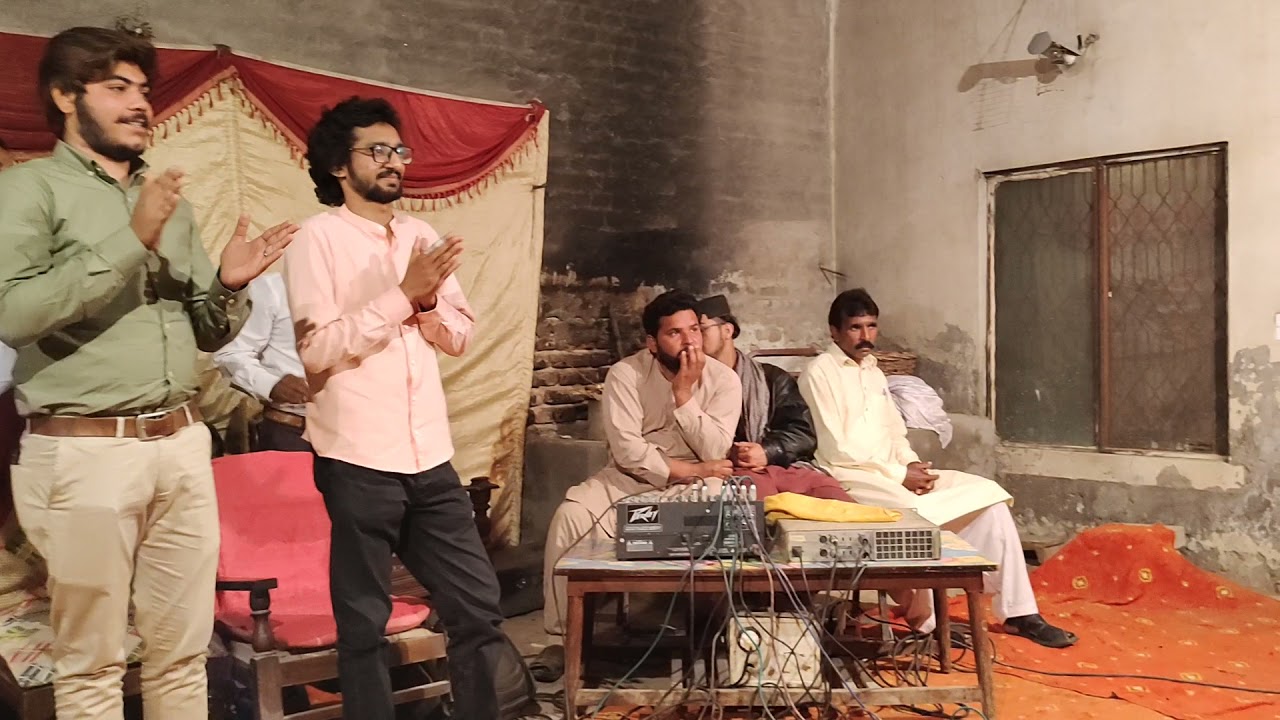 Nai o chakna chakna nai chakna by Asif Boaz tabla Nawaz shahzad Gill fornt of Asher Samuel sb