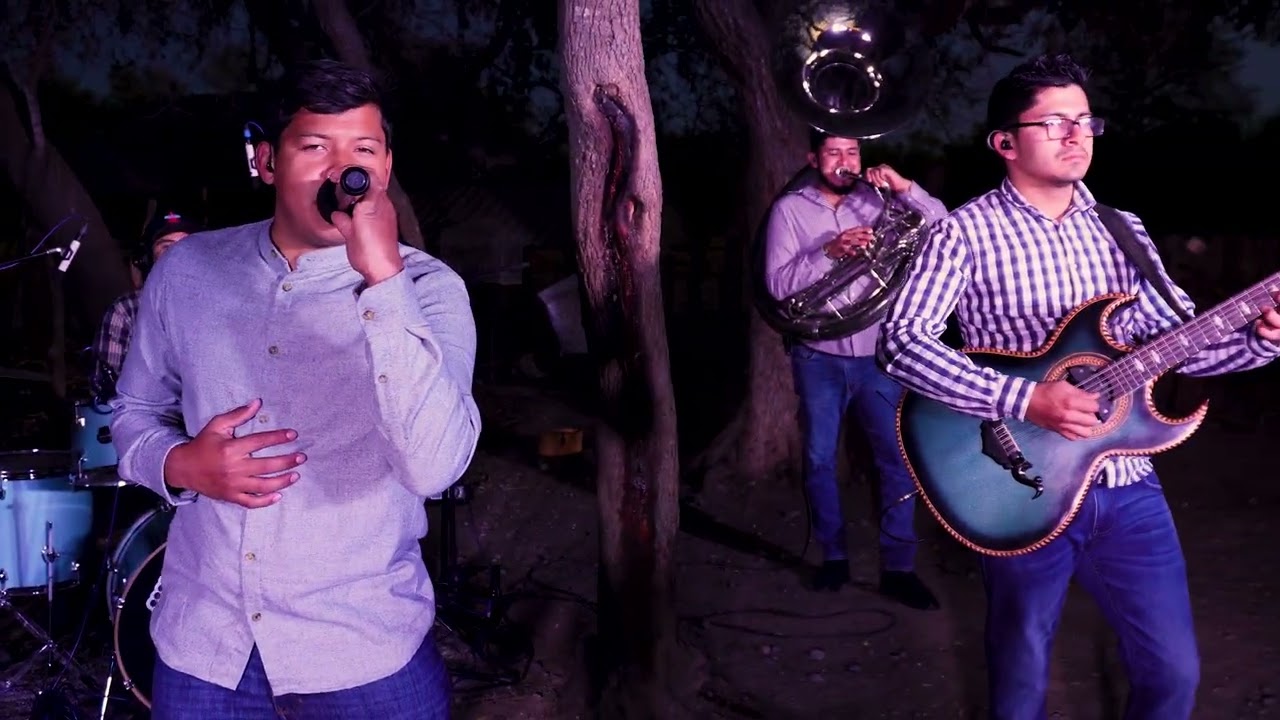 Noches de Junio - Grupo Alcaldia