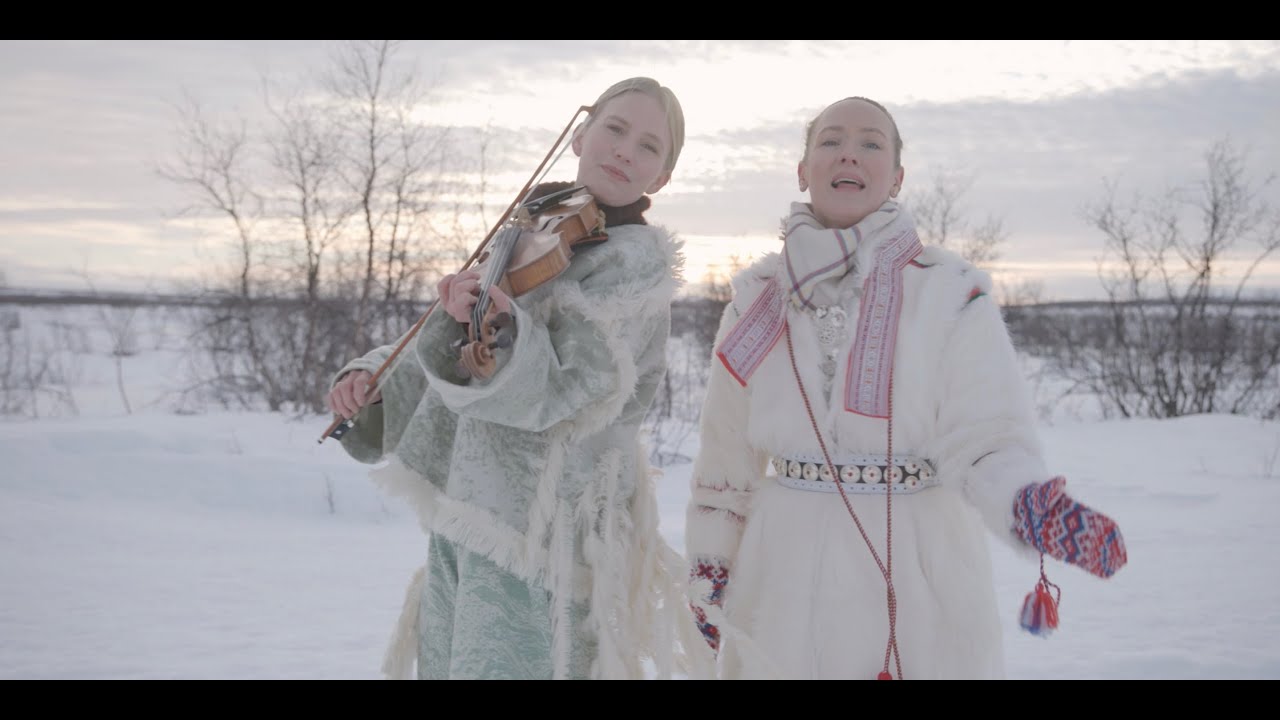 Julie Alapnes ft. Elle Márjá Eira - Uendelig / Agálaš
