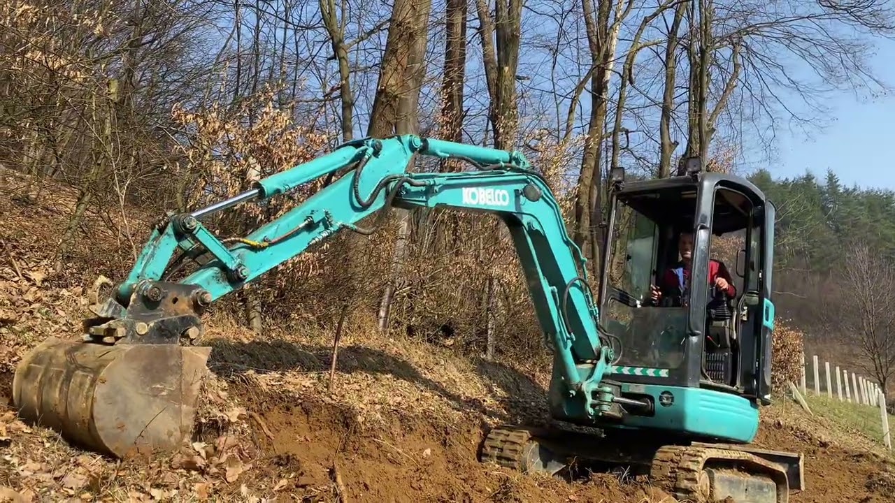 Kobelco SK30SR