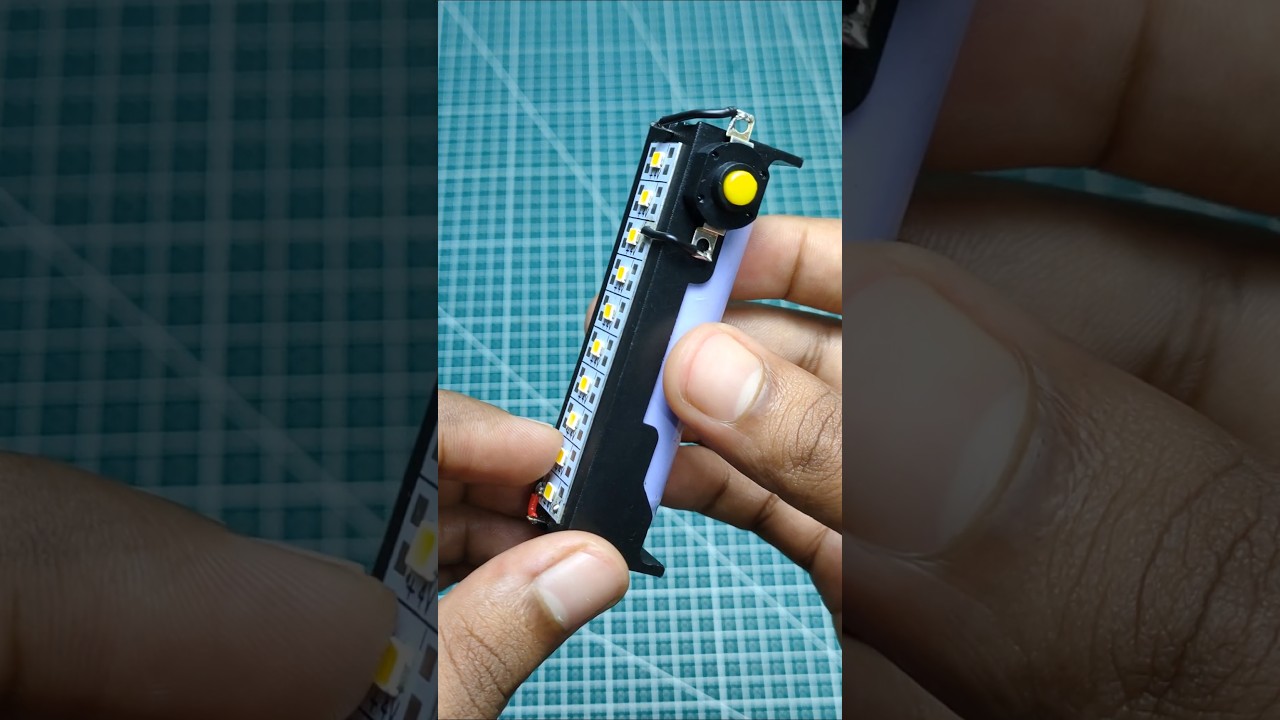 DIY Mini Emergency Flashlight with Lithium Battery!🔋💡 #DIYFlashlight #LithiumBattery #EmergencyLight