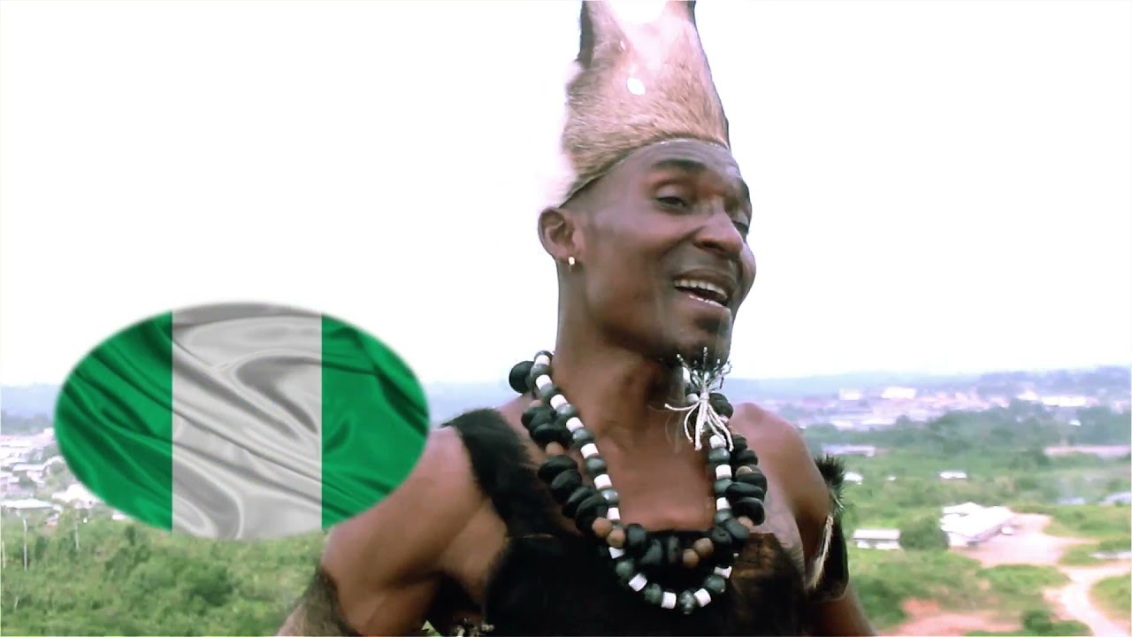 MAN À TATA_Africa (clip Officiel)