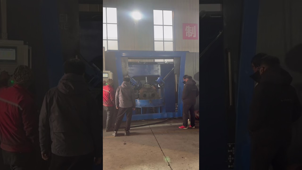Automatic beveling machine