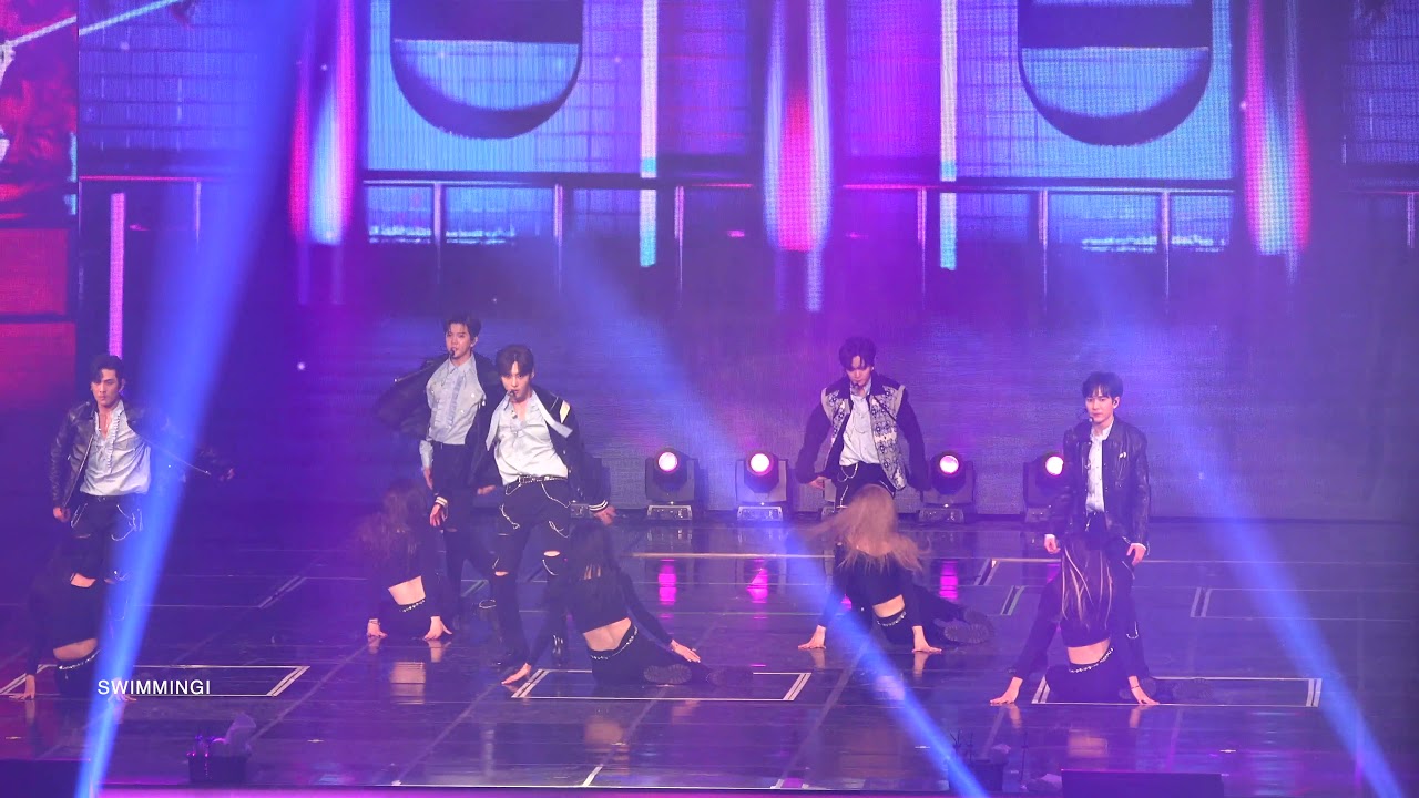 211126 뉴이스트 NU'EST 블랙 첫콘 드레스 DRESS