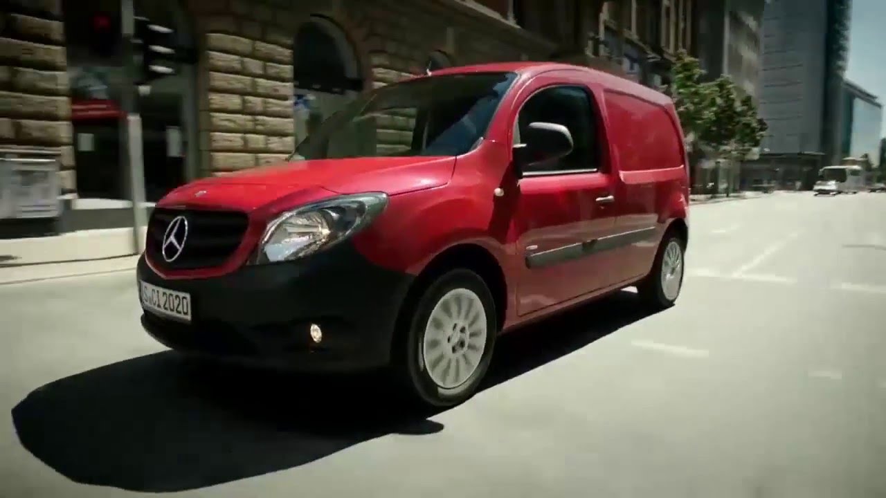 Функция автоматического пуска и автоматическое отключение двигателя Eco в Mercedes-Benz Citan