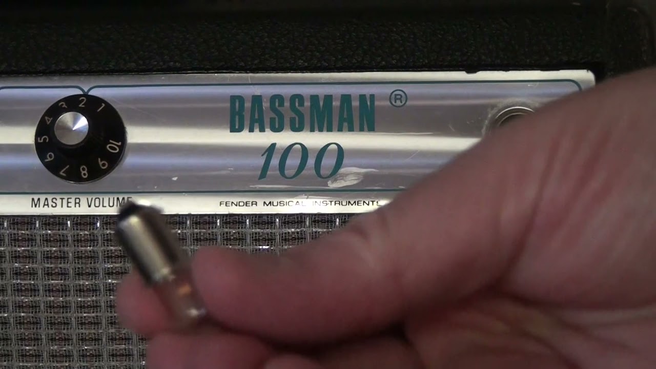 Replacing A Fender Amp Bulb (Jewel, Light, Lamp)