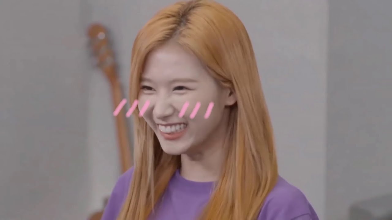 🌈 TWICE Sana Moments 💖