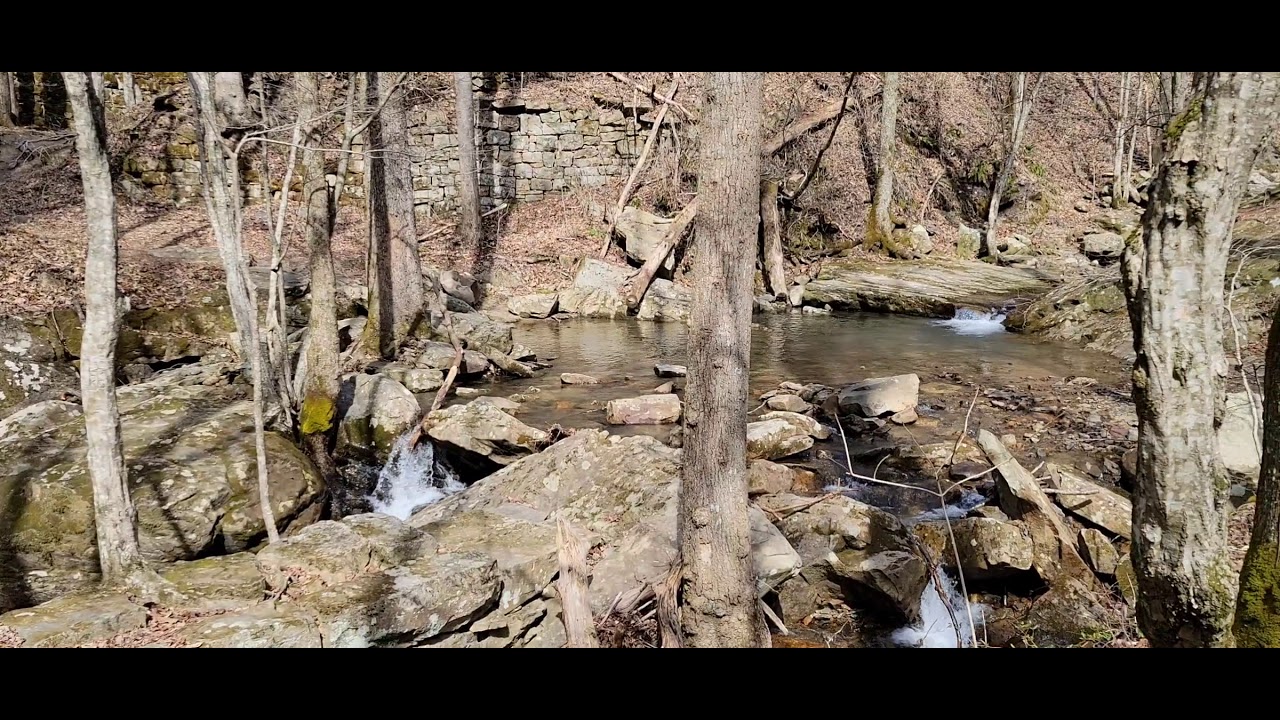 Walk through lower part of Pocket Wilderness