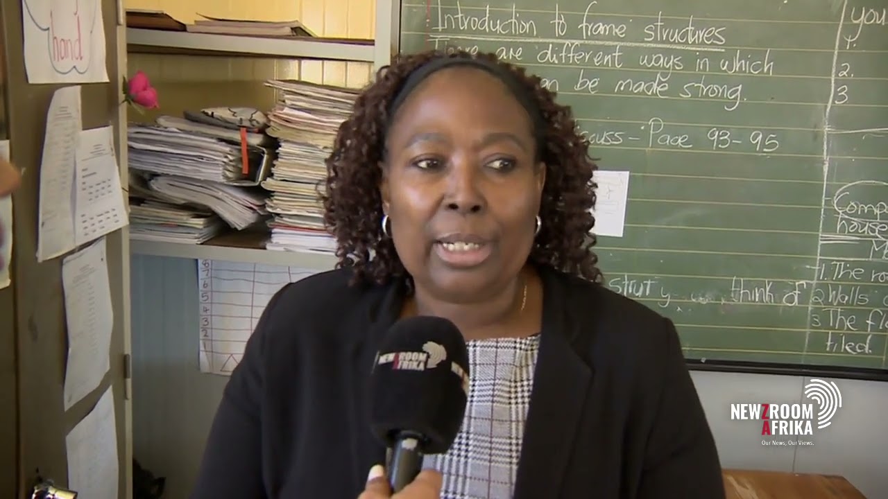 Solar-powered desks for Goza Primary School