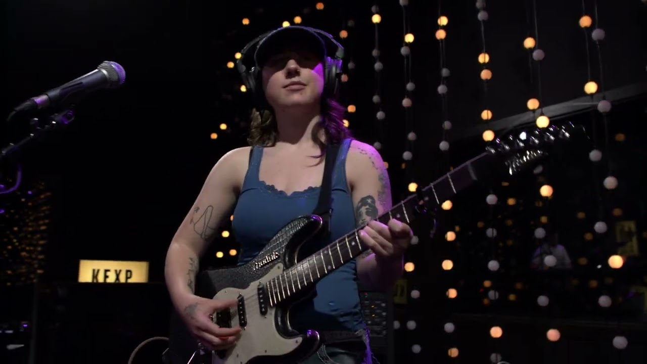 Wednesday - Twin Plagues (Live on KEXP)