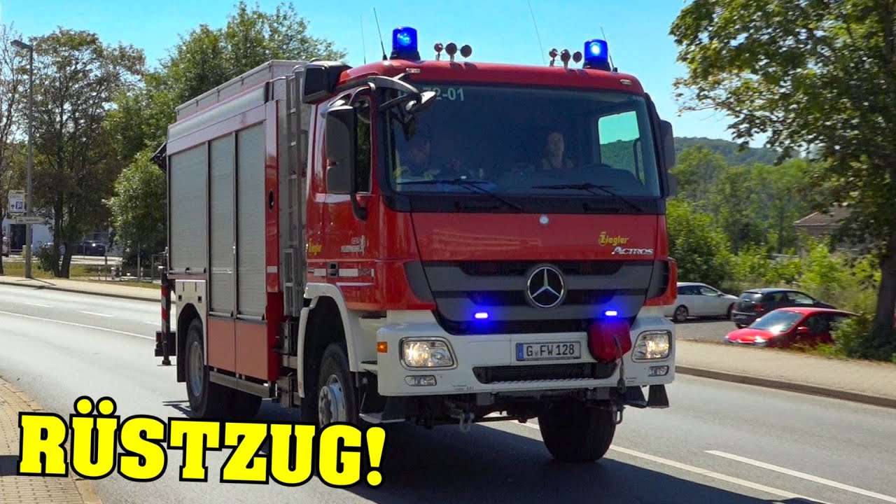 [SCHWERER VERKEHRSUNFALL] - Einsatz f&uuml;r den R&Uuml;STZUG der FEUERWEHR GERA, Rettungsdienst & Polizei