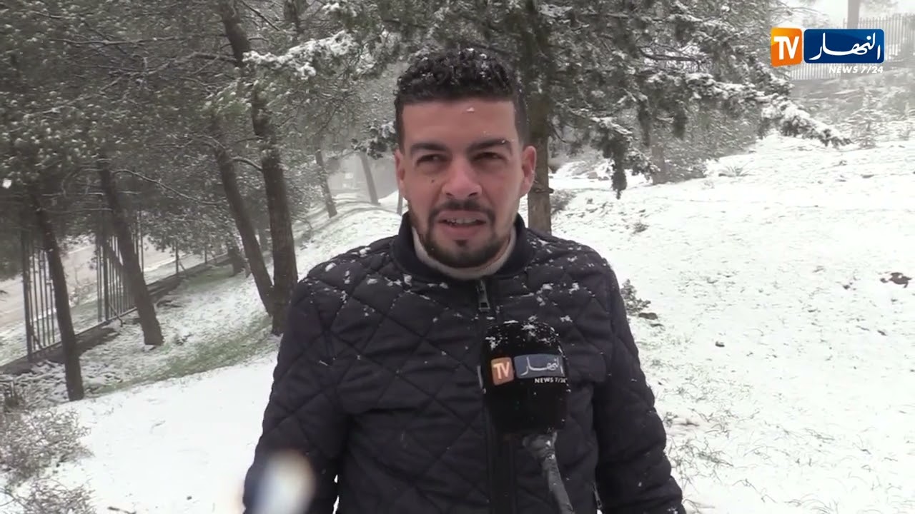 تيارت: المواطنون يستبشرون خيرا بثلوج شهر مارس