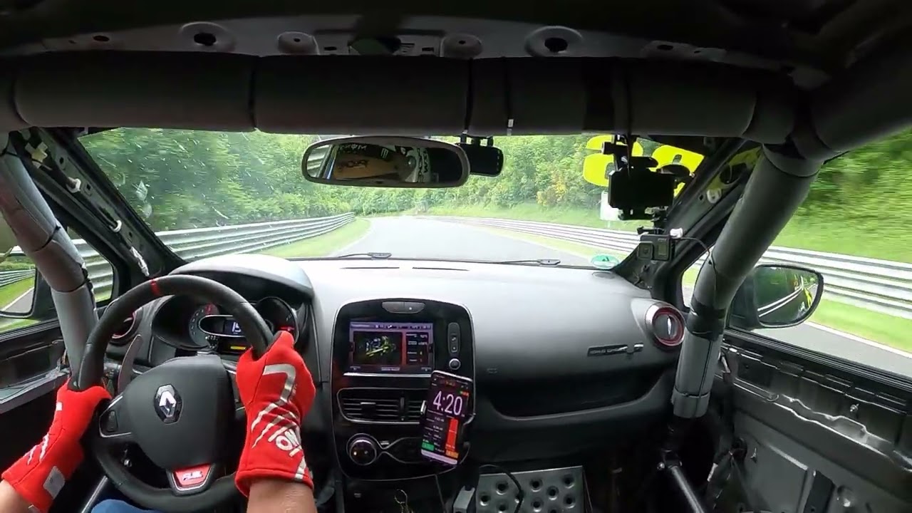 Clio 4 RS Trophy Sonic vs. 4 x Porsche :-)  - Nordschleife   02.06.2022