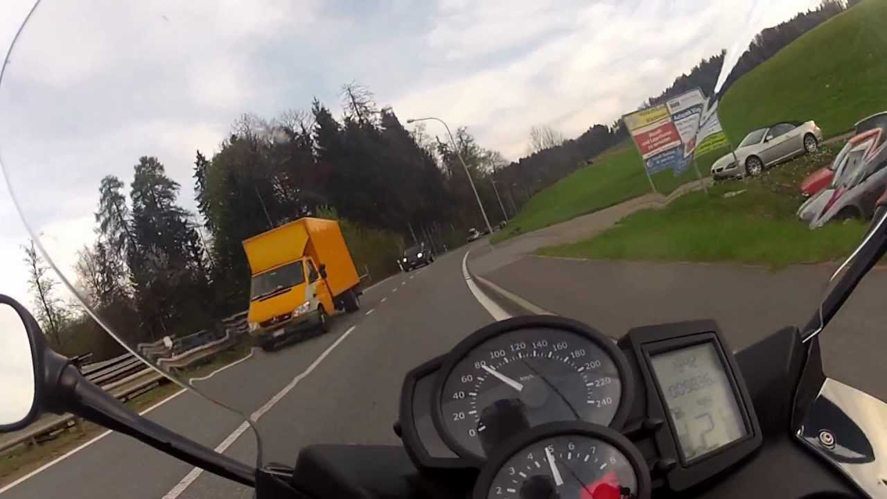 Hirzel Pass BMW F 800 ST & GoPro