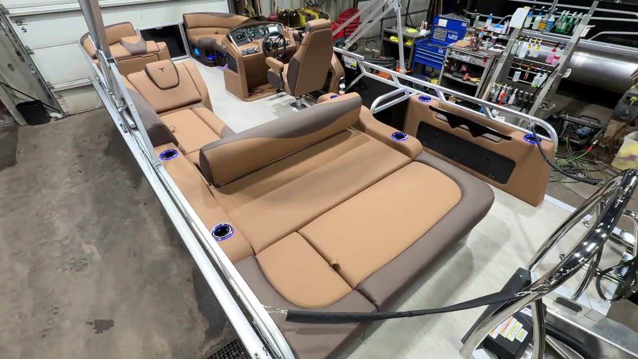 2026 Tahoe LTZ VRB Swingback Tritoon | Black & Cognac Luxury #pontoon #tritoon
