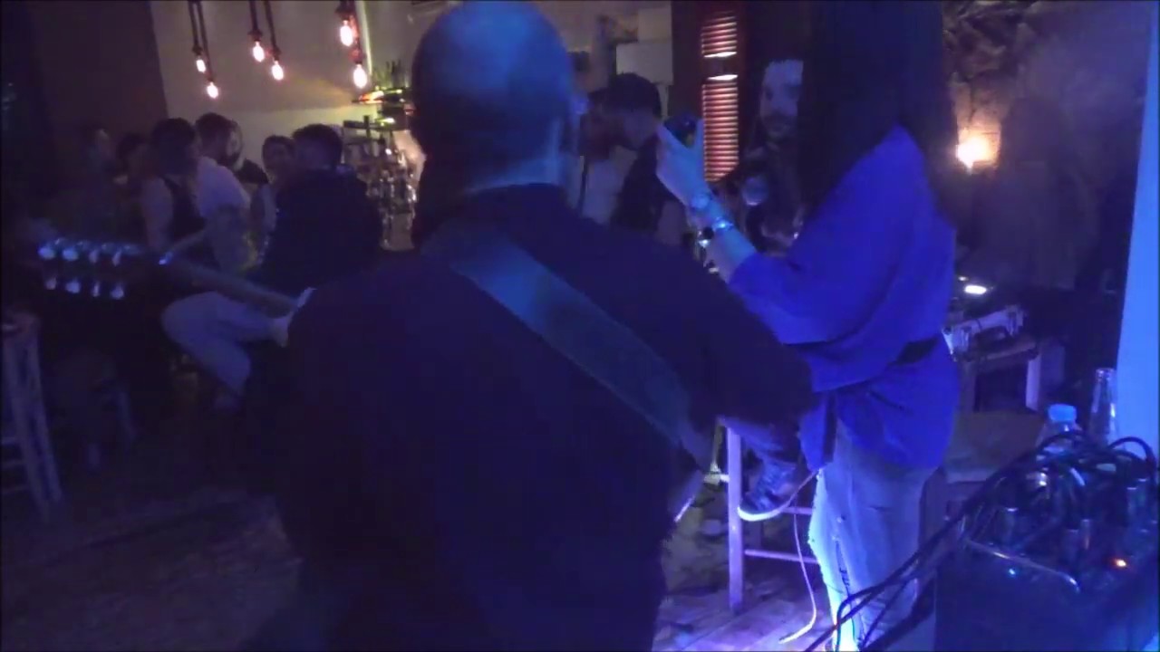 ΚΑΘΑ ΔΕΚΑΠΕΝΤΕ-ΘΥΜΗΣΟΥ ΜΙΑΝ ΑΠΟΚΡΙΑ Live στον Αρολιθο