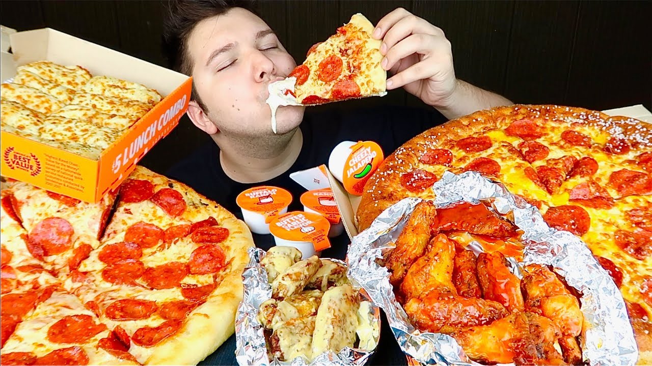 Massive Little Caesar's Pizza Feast • MUKBANG