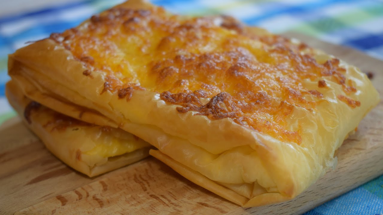 Бързи, Лесни и Вкусни Банички със Сирене и Кашкавал | Bulgarian Banitsa | Болгарская баница