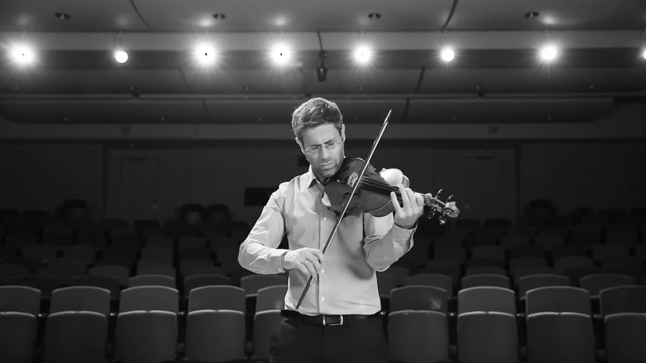 Suite No.1 in G Major, BWV 1007, I. Pr&eacute;lude -   Tom&aacute;s Cotik, Violin