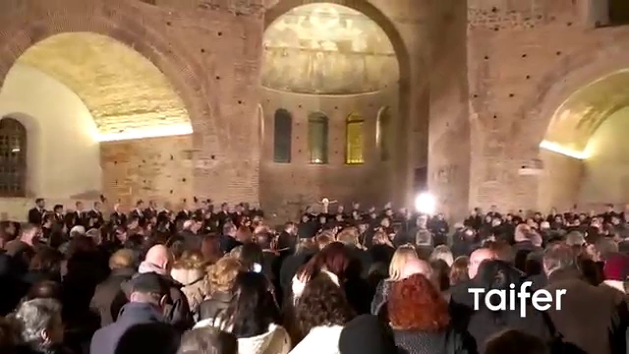 Η στιγμή που ακούστηκε ο Ακάθιστος Ύμνος στη Ροτόντα - Byzantine chant at Rotunda