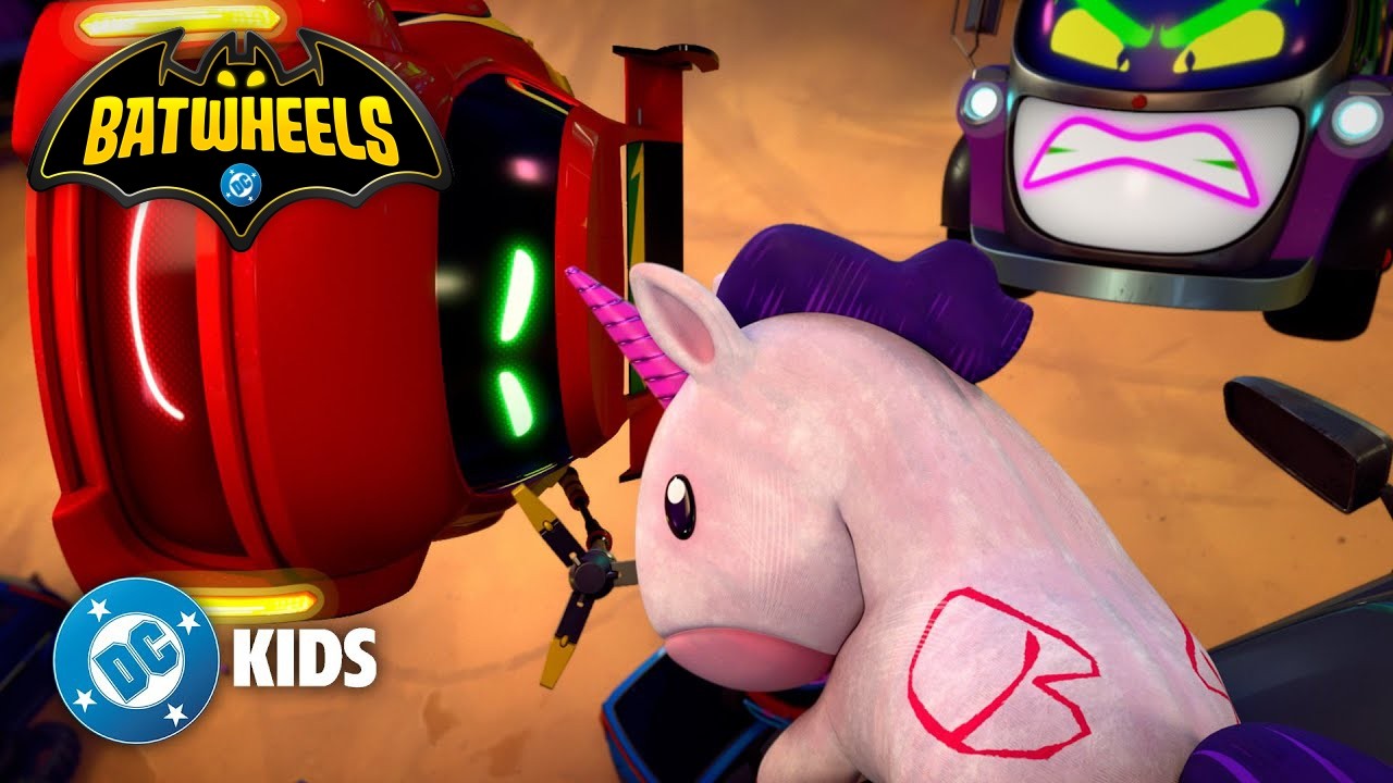 Redbird Rescues Buff's Fluffy Friend! 🦄 | #Batwheels | @dckids