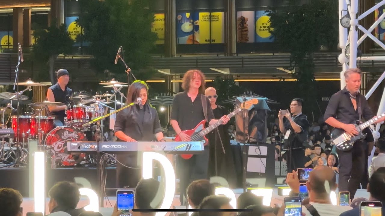 Cokelat - Kupilih Dia LiVE 9 November 24 La Piazza Kelapa Gading Timeless Memories with Cokelat