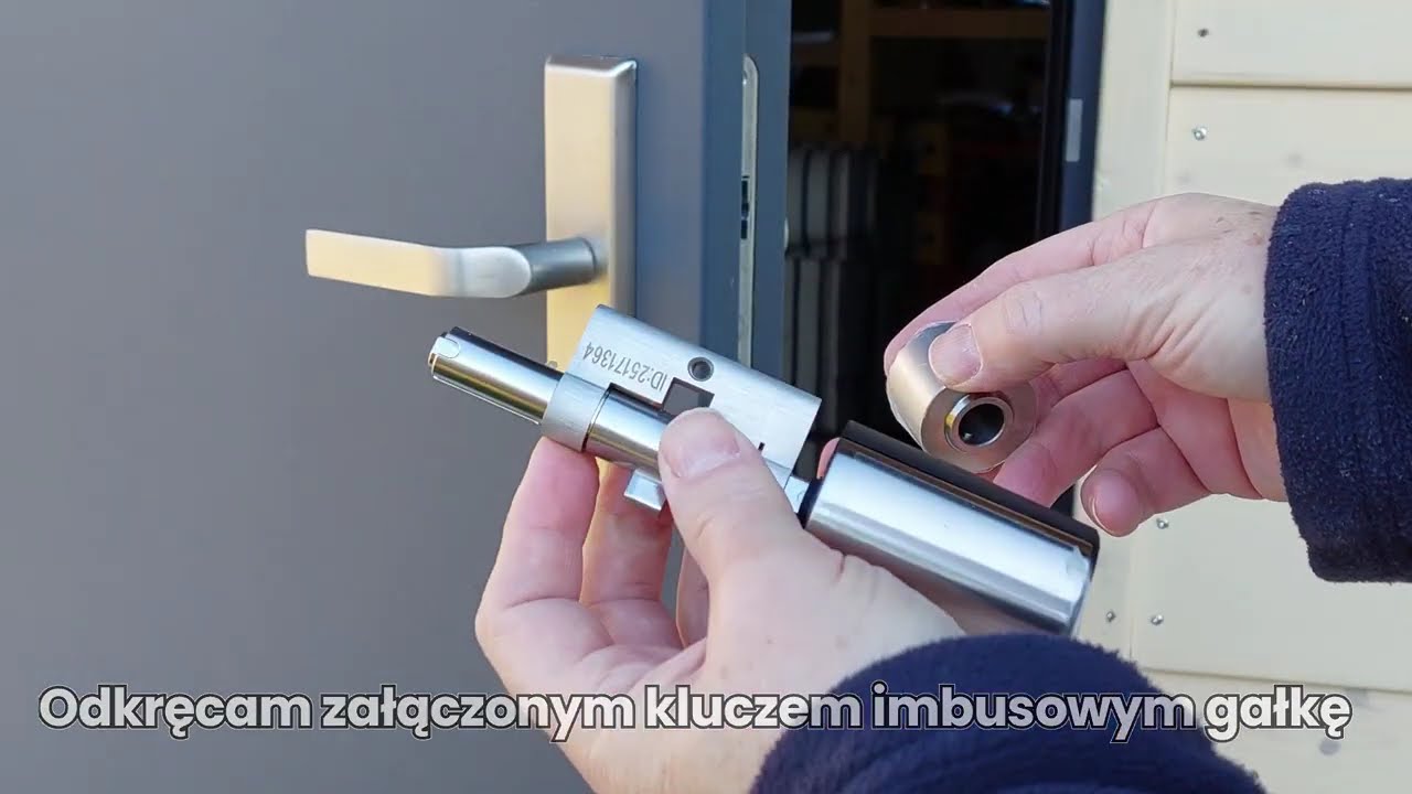 Zamek bez kluczy na kod, linie papilarne lub sterowany apką