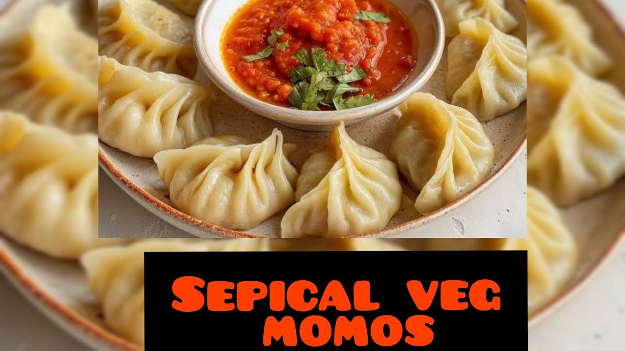 घर के बने हुए वेज मोमोज वो भी 10 मिनट में बनने वाले 😍😋जल्दी से पूरा वीडियो देखो और बनाओ #momoslover 