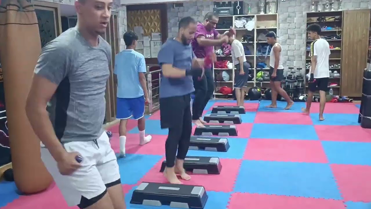 الحصة التانية في الملاكمة من اللياقة البدنية خطوة متقدمة