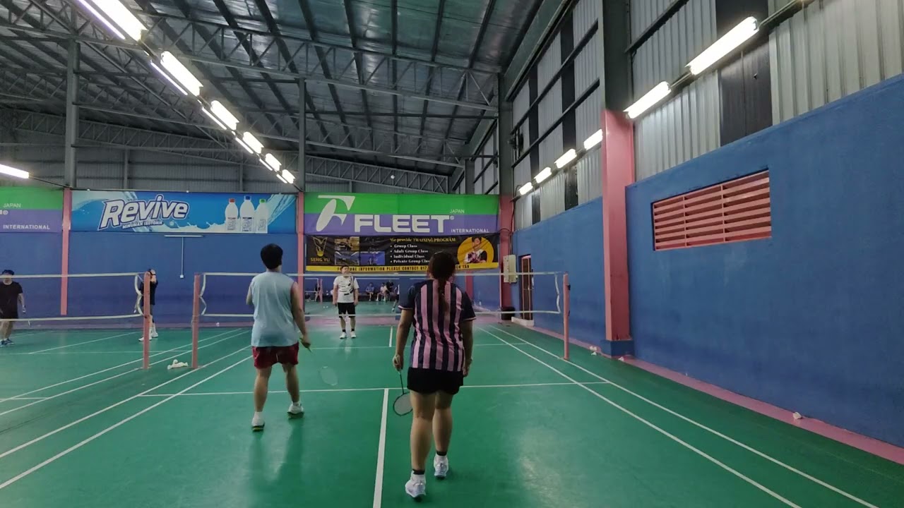 180326 XD Vivian / William Vs Yvonne / Leong Social Badminton 
