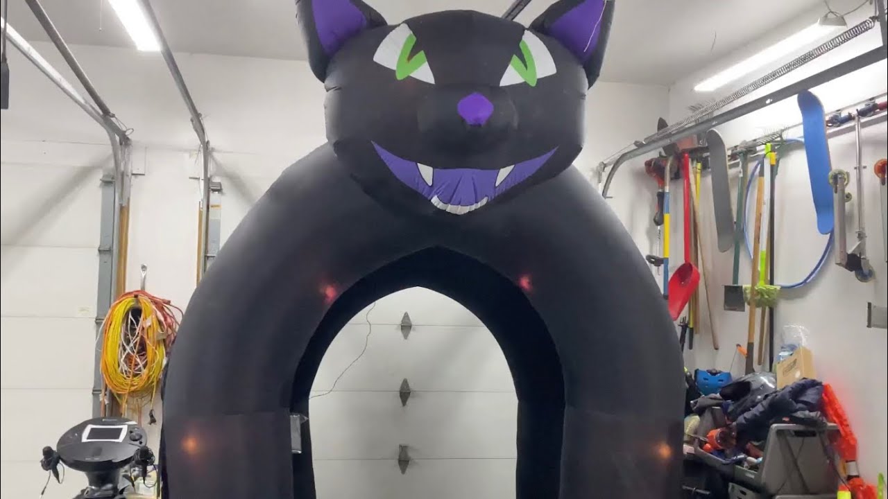 [REVIEW] Gemmy 2005 9ft Black Cat Archway Tunnel with Lights and Sound