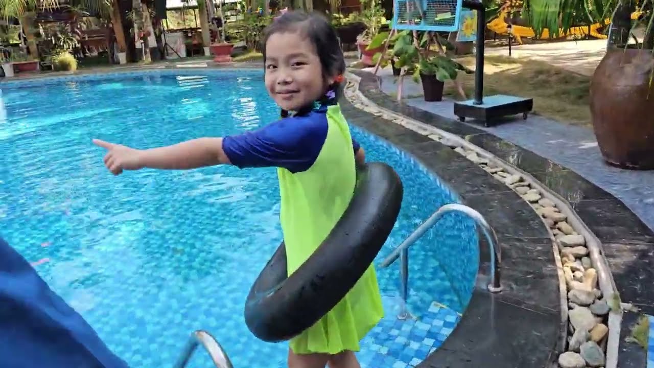 🏊🥽 Muội đi hồ bơi 💖 Xí Mụi Food Tập 898