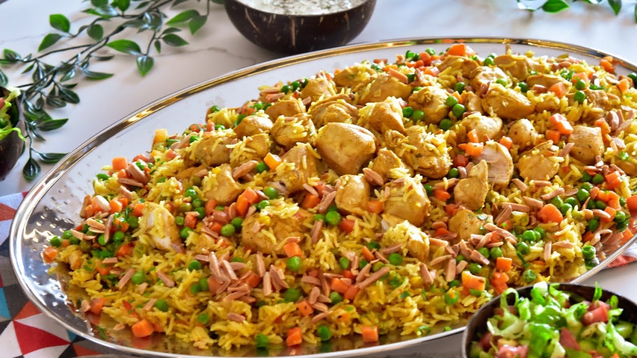 أرز بالخضار بنكهة الكاري وصفات غداء سهله وبسيطه وسريعه Rice with vegetables and chicken with curry