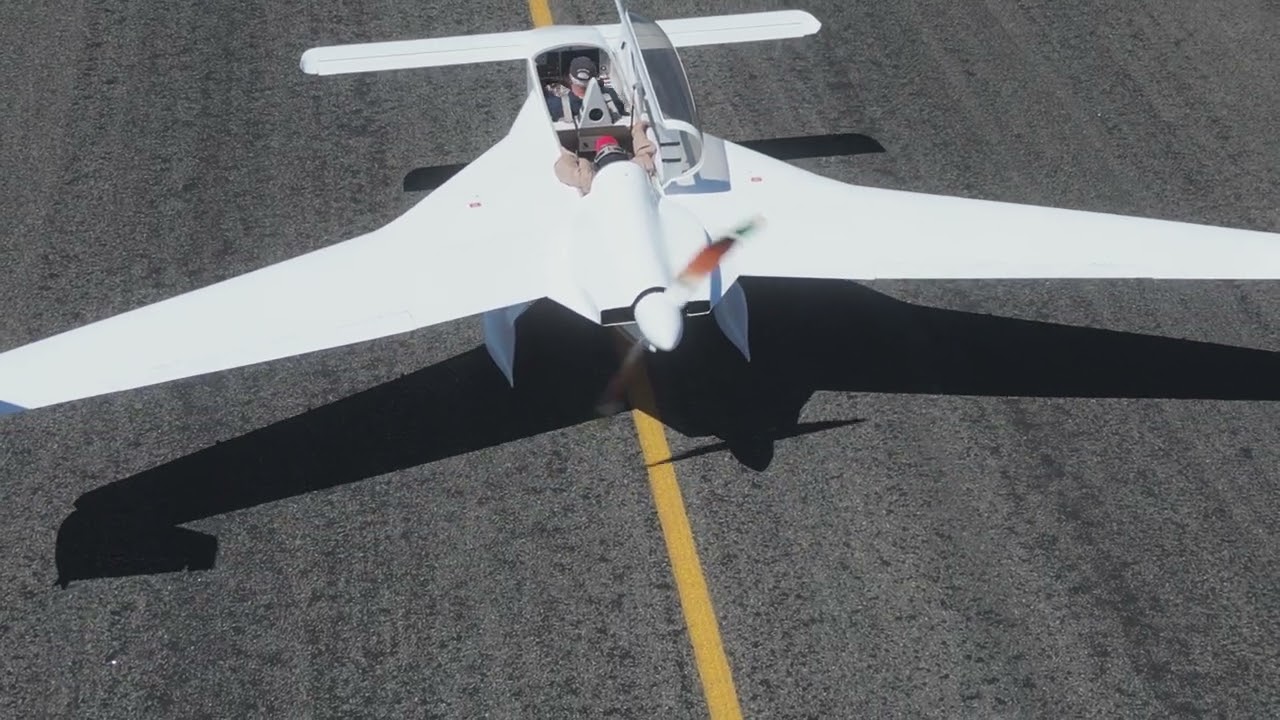 Rutan VariEze at Ravensthorpe Airport