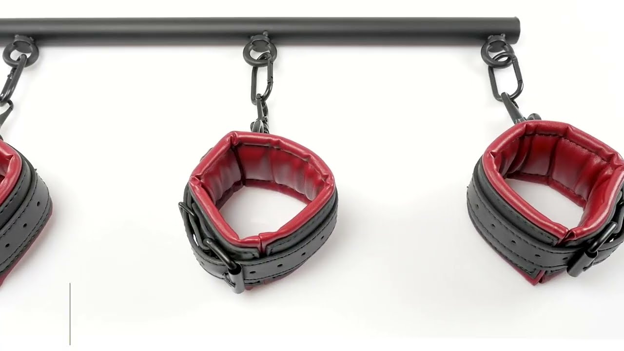 Lion's Den | Saffron Spreader Bar and Cuff Set by Sportsheets