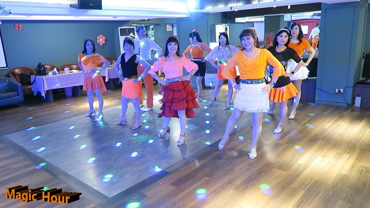 Magic Hour Line Dance(By Novi3NLD & Heather Jayne Endall)