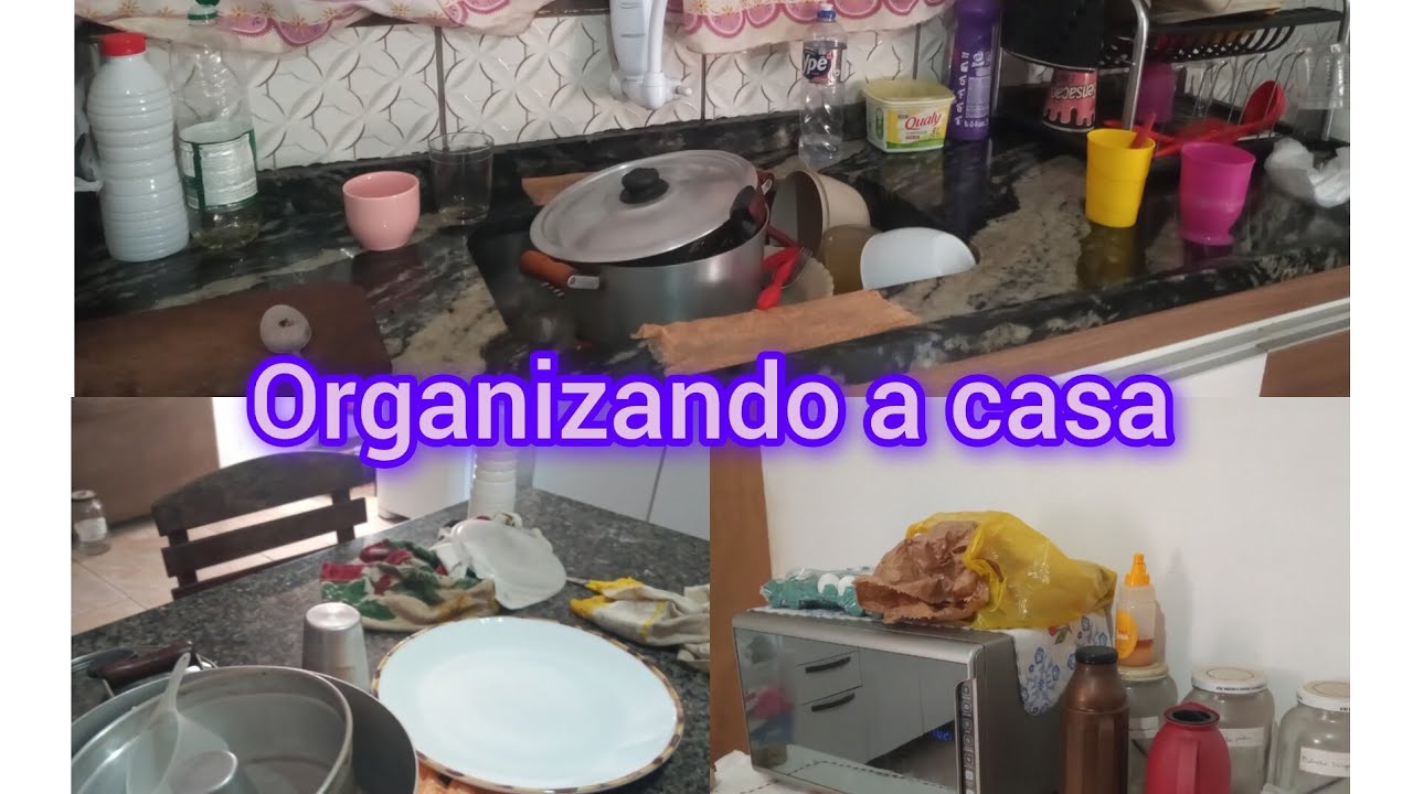 Fazendo faxina mudando os móveis de lugar.
