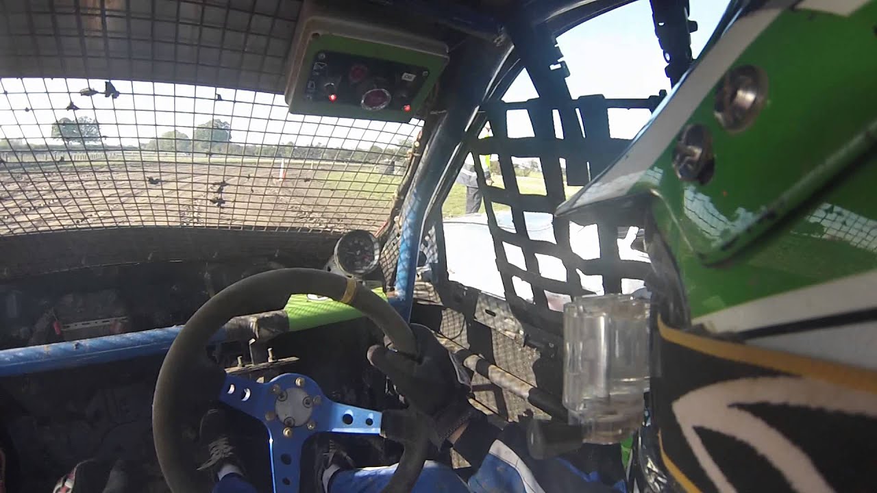 York Autograss Junior Saloon Open race big roll 12.10.14